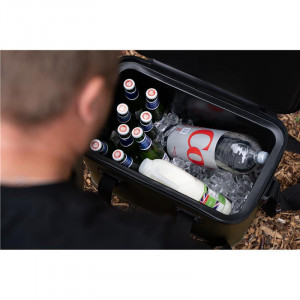 AVID CARP Stormshield Deluxe Cooler 30Ltr 7